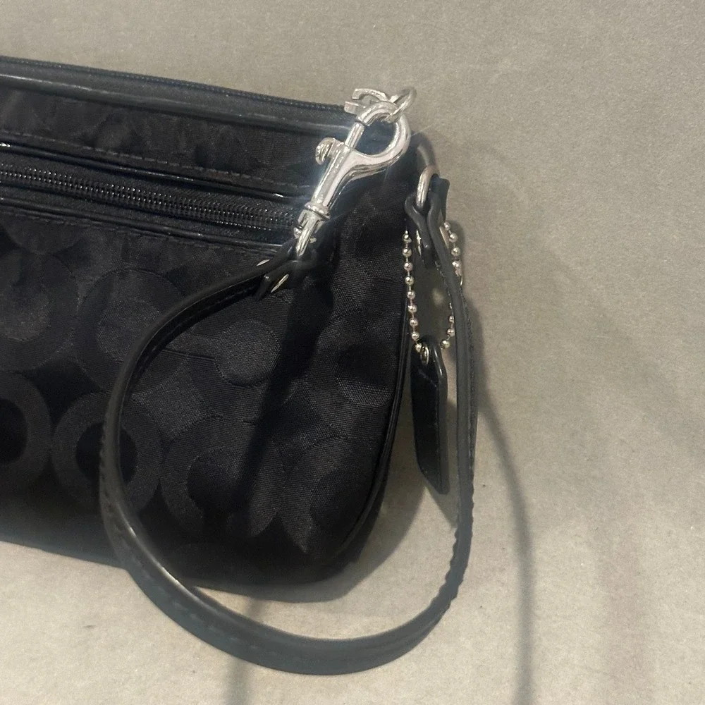 Coach Signature C Monogram Wristlet Black Jacquard Patent Trim Silver Medallion